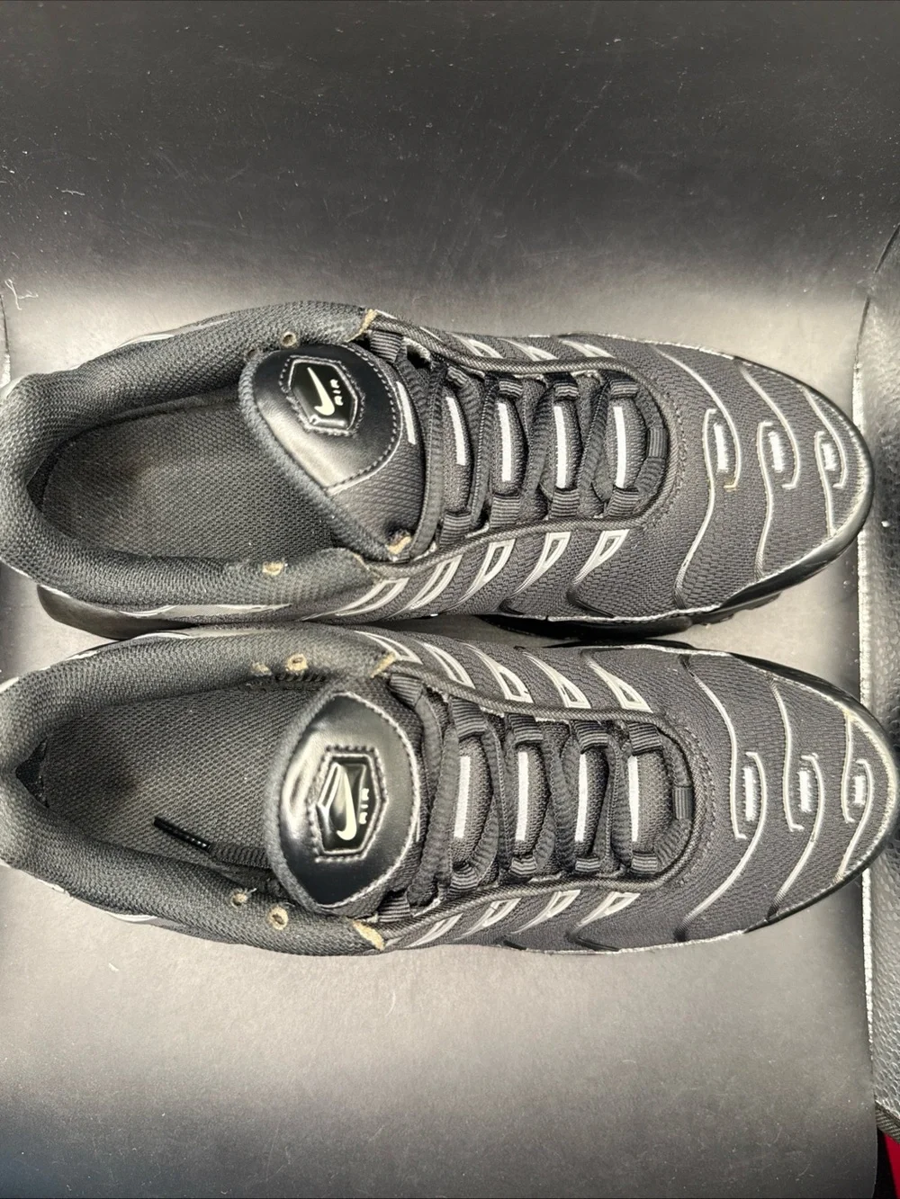 Size 6Y (GS) - Nike Air Max Plus Low Black Pure Platinum, 655020-053, No Box